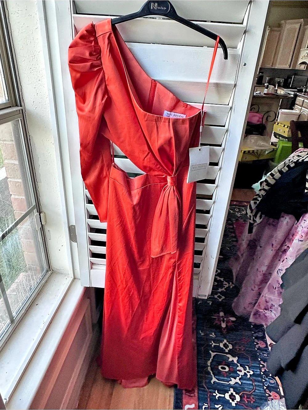 Mac Duggal Ieena Puff One Sleeve Cut Out Side Knot Gown Red Medium NWT